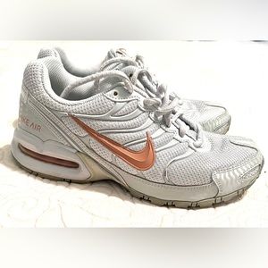 Women’s Nike Air Torch 4